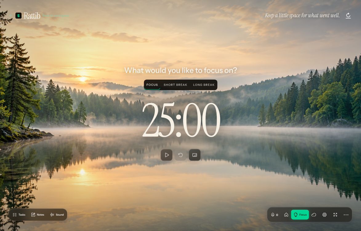 Rattib Focus with an idle 25-minute timer, focus and break modes, and the Still lake scene.